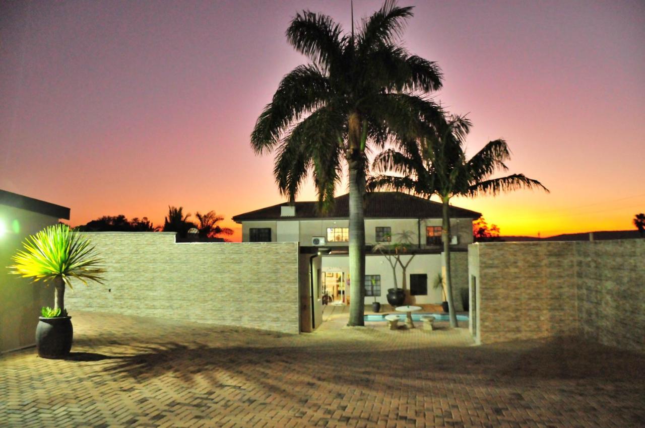 Mi Casa Guest House Uitenhage Exteriör bild