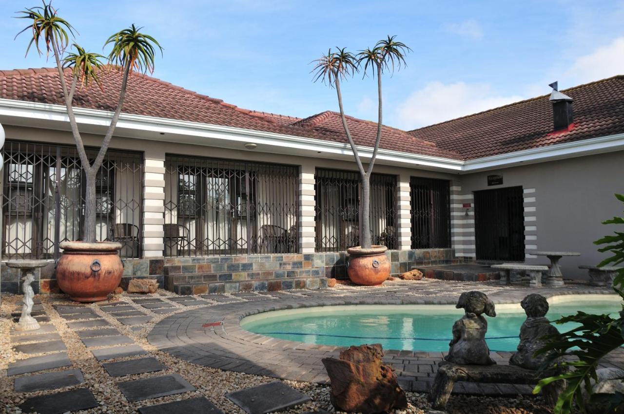 Mi Casa Guest House Uitenhage Exteriör bild