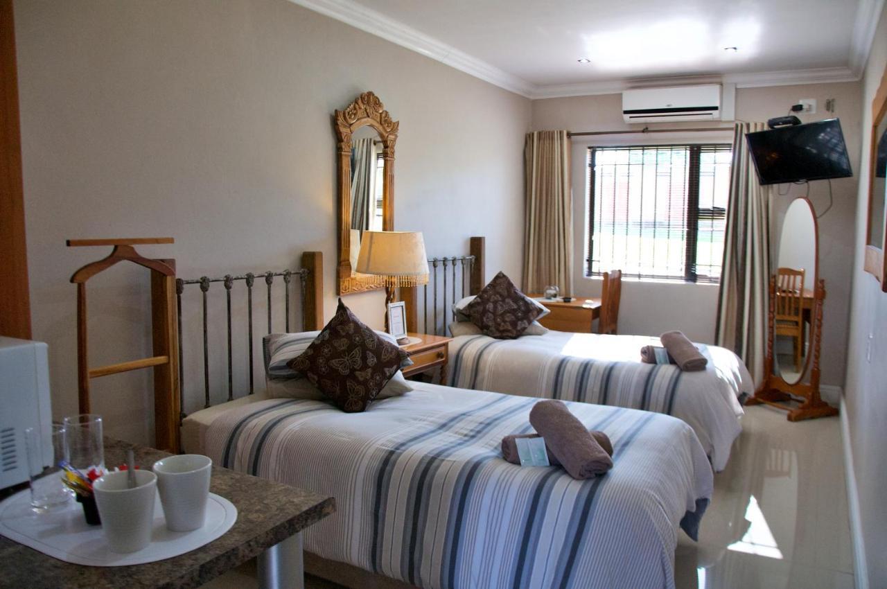 Mi Casa Guest House Uitenhage Exteriör bild